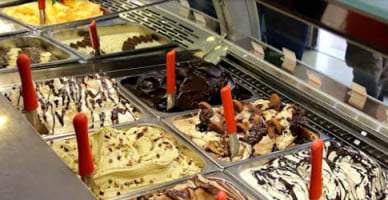 Gelateria I.coni food