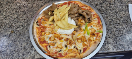 Wishing Well Kebab Pizza House food