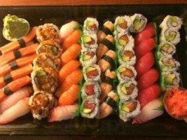 Sushi Garden food