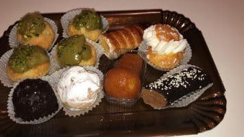 Pasticceria Cerinotti food