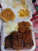 Old Plantation Barbecue food