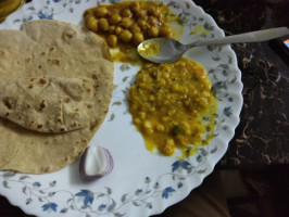 Meera food