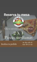 Pizzería El Ruedo food