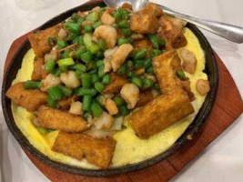 Tang Gong Seafood food