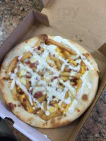 Randazzo's Pizza And Beer food