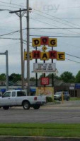 Dog N Shake  outside