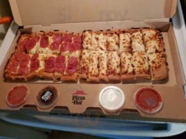 Pizza Hut food