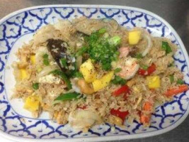 Joy Thai Cuisine food