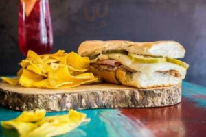 Cuba Cuba Sandwicheria food