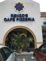 Renzo's Cafe Pizzeria outside