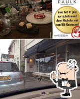 Faulk Bussum food