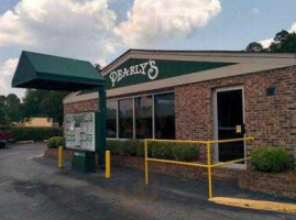Pearly's Famous Country Cooking outside