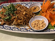 Juree's Thai Place Restaurant food