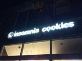 Insomnia Cookies food