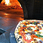 Tredici Wood Fired Pizzeria Bakery food
