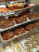Ralph's Donut Shop food