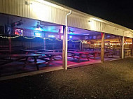 Riders Smokehouse And Grill Llc outside