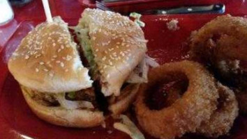 Red Robin Gourmet Burgers food