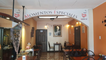 Momentos Café inside