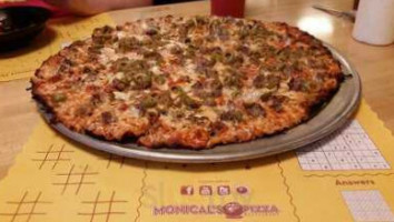 Monical's Pizza food