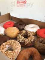 Bosa Donuts food