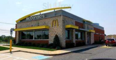 Mcdonald's outside