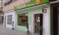 La Pizza Pepone outside