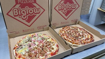 Pizzería Biglow food