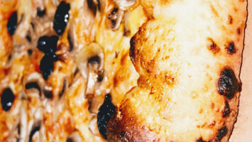 Pizz’Ô Bois food