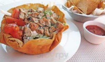 Caliente Mexican Craving, LLC. food