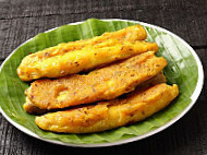 Pisang Goreng Bijan Mak Kuntum food