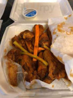 Rayfords All-in 1 Hot Wings food
