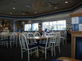 Culver's inside