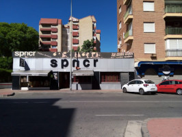 Spncr Cafe outside