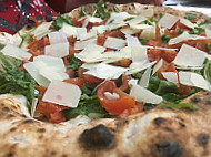 Pizzerenella food