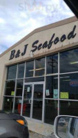 B J Seafood outside