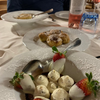 Borgo Montegrosso food