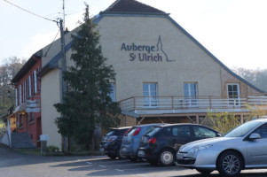 Auberge de Saint Ulrich outside
