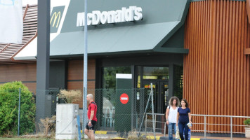 Mcdonald's Vila Real food