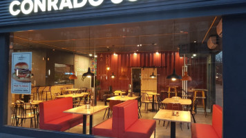 Conrado's Cafe Hospitalet De Llobregat inside