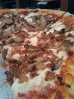 Marino's Pizza Pasta House food