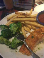 Red Robin Owings Mills food