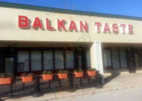 Balkan Taste outside