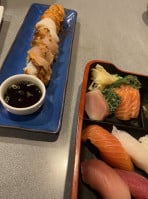 Dono Sushi food