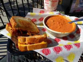 Tom+chee Fort Collins food