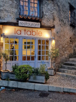 La Table outside