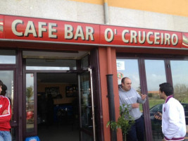 Café O Cruceiro outside