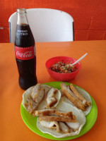 Carnitas Lopez food