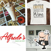 Alfredo's Pasta And Cafe food