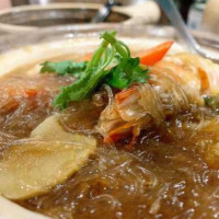 E-sarn Thai Cuisine food